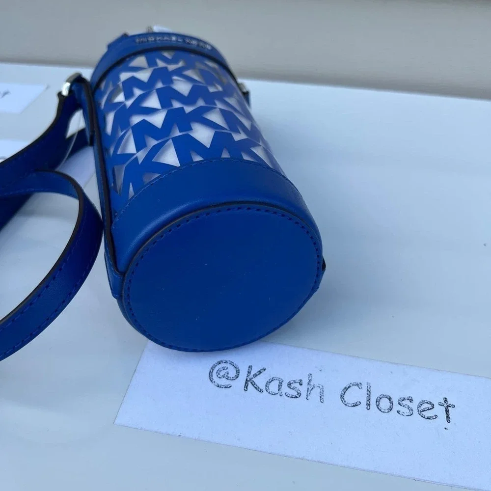 Michael Kors Water Bottle Crossbody Holder MK Giftable Electric Blue - Picture 7 of 10